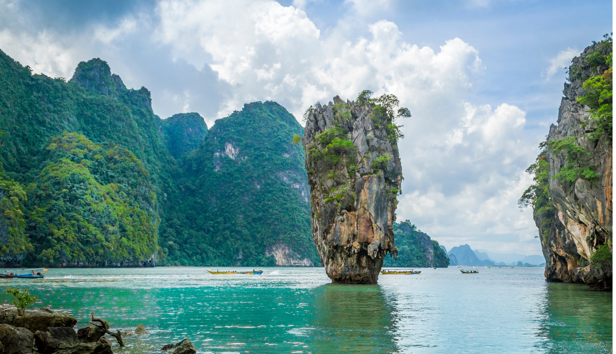 Phuket Tour with Phi Phi Island